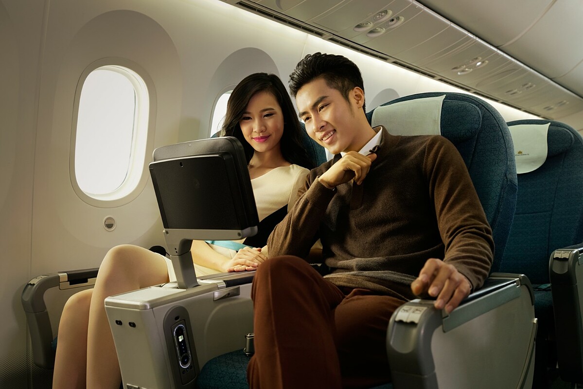 Hành khách của Vietnam Airlines có thể thưởng thức hàng chục tạp chí ngay trên màn hình giải trí cá nhân tại mỗi ghế ngồi.