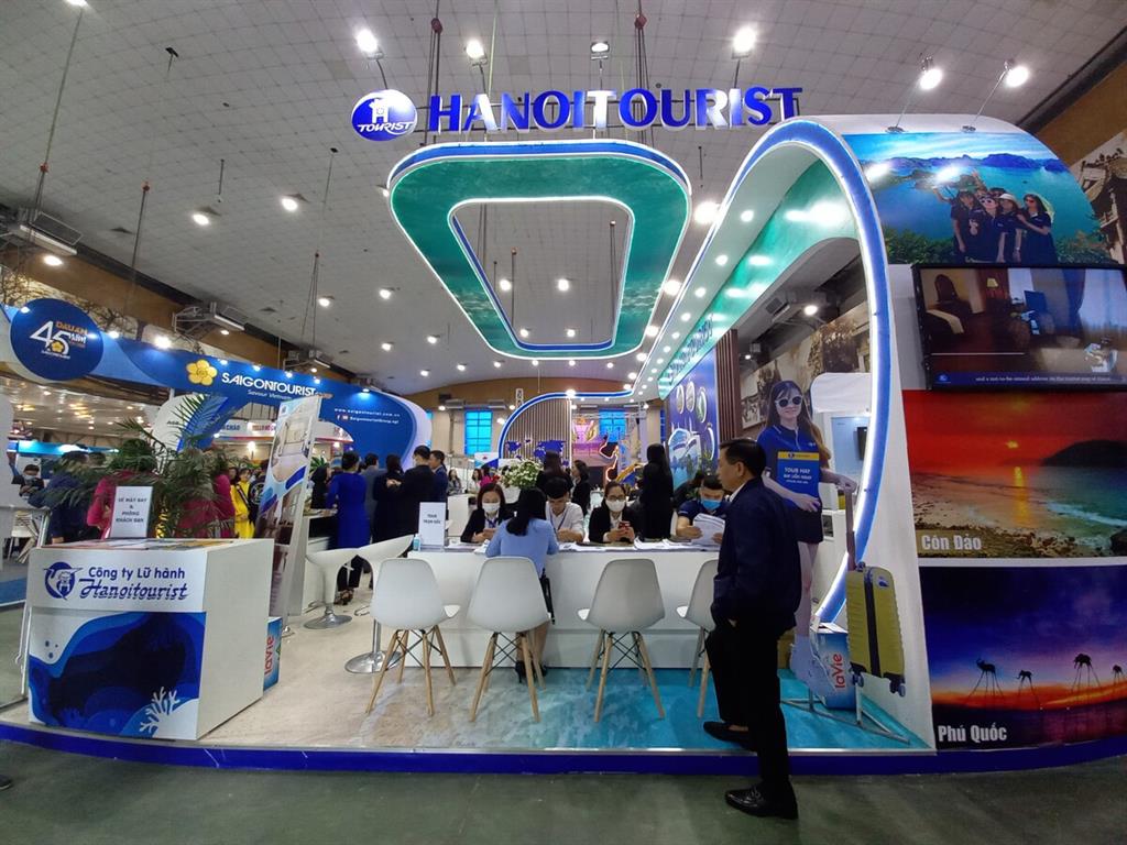 Hanoitourist cung cấp tour trọn gói giảm mạnh tới 35%, giá chỉ từ 3.690.000 đồng